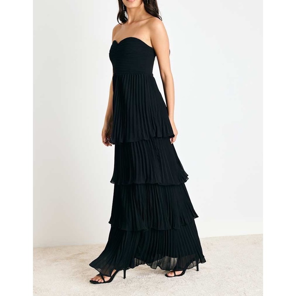NWT Lulus Seriously Sensational Black Strapless Tiered Maxi Dress Medium